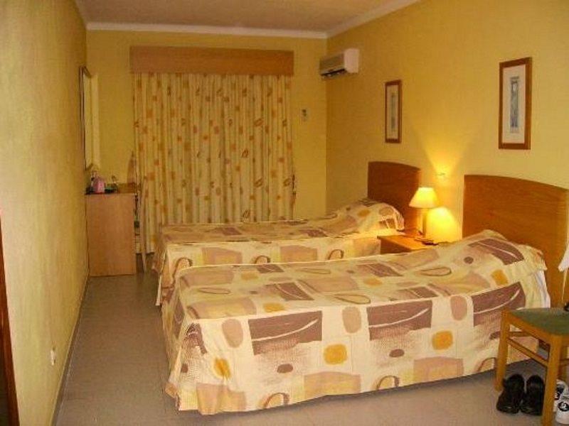 Apartment Colina Do Sol كارفويرو المظهر الخارجي الصورة